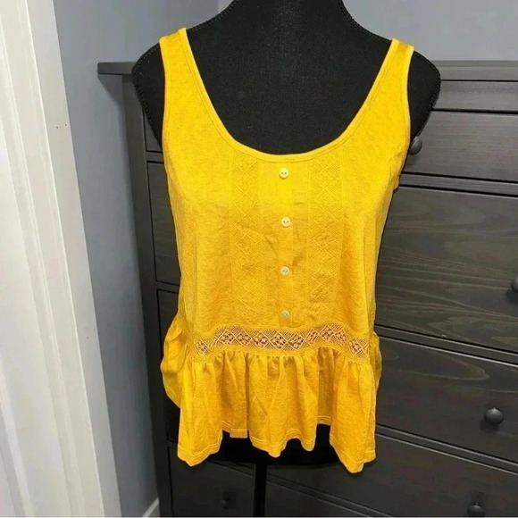 MNG  Tank - Picture 1 of 5